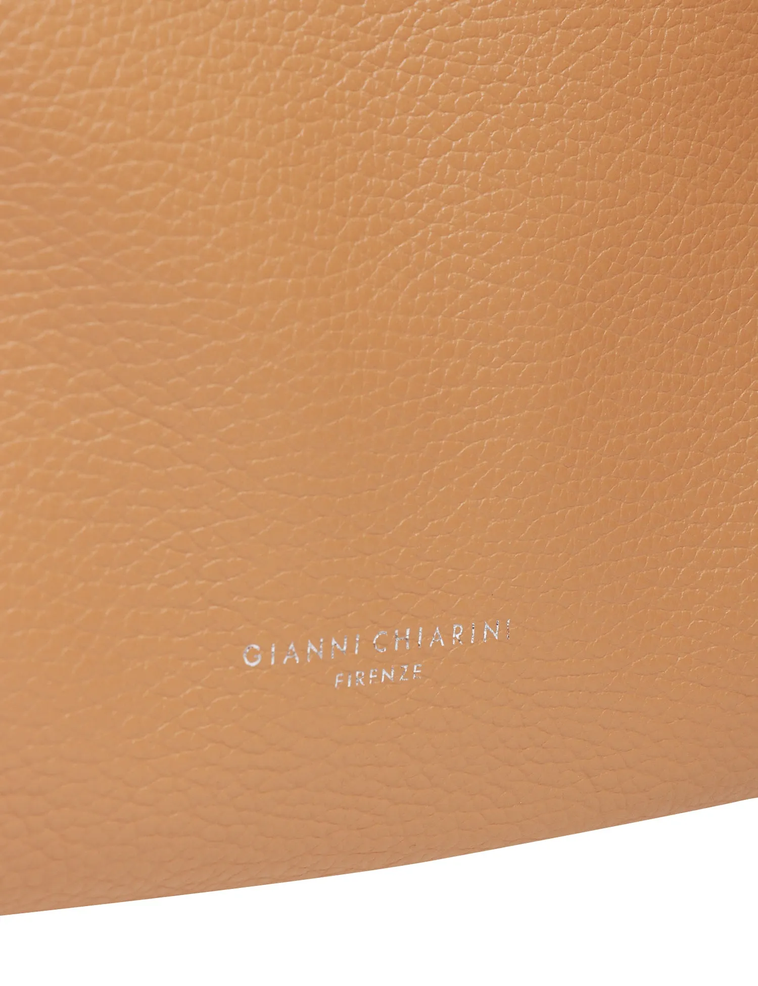 GIANNI CHIARINI BORSA DONNA GIANNI CHIARINI NATURALE HERMY MODELLO CLUTCH IN PELLE MARTELLATA CON TRACOLLA REMOVIBILE