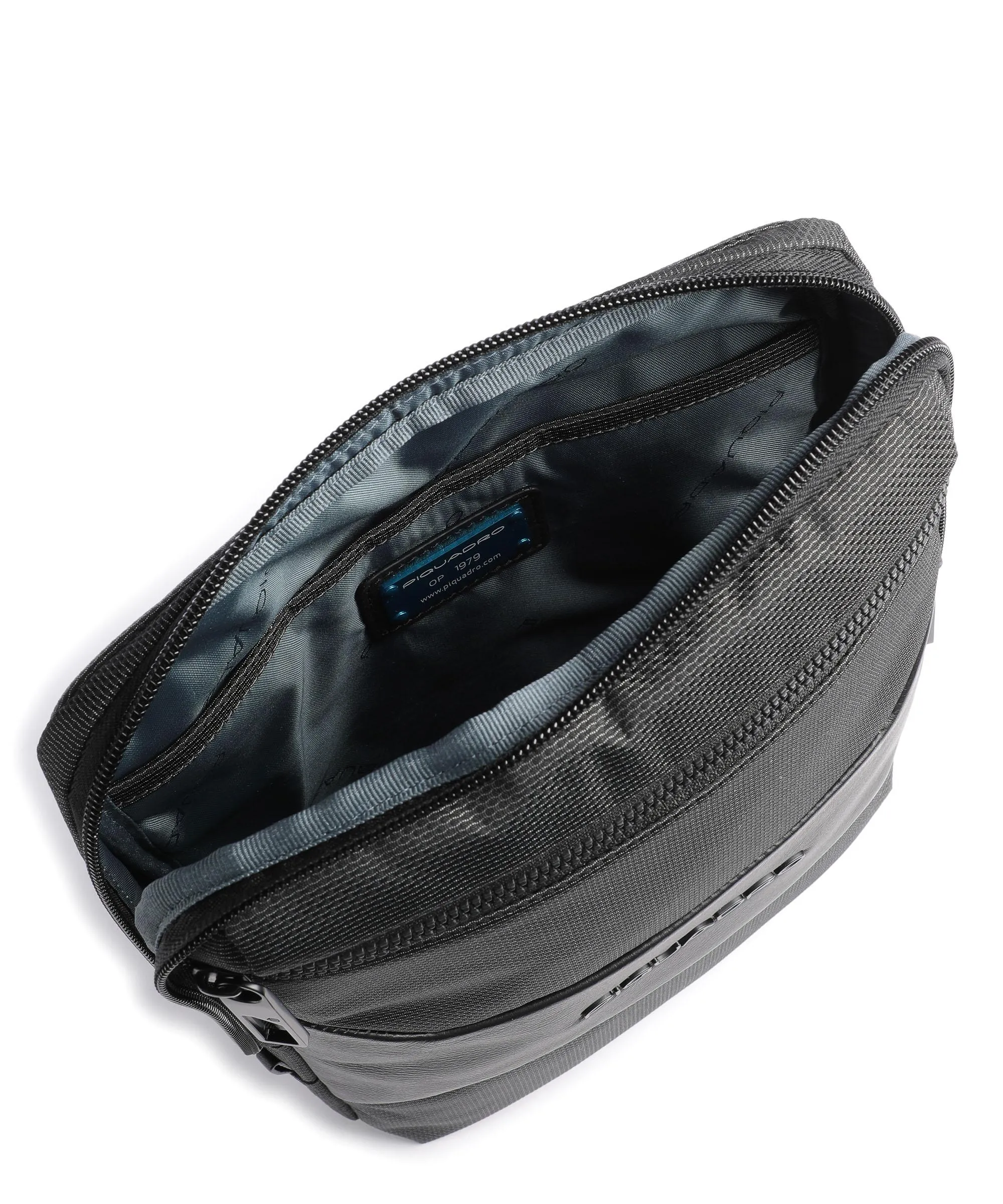  Piquadro Gio Borsa a tracolla 10″ poliestere riciclato nero  