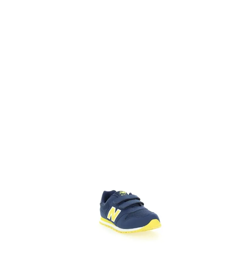 Sneakers con strappi