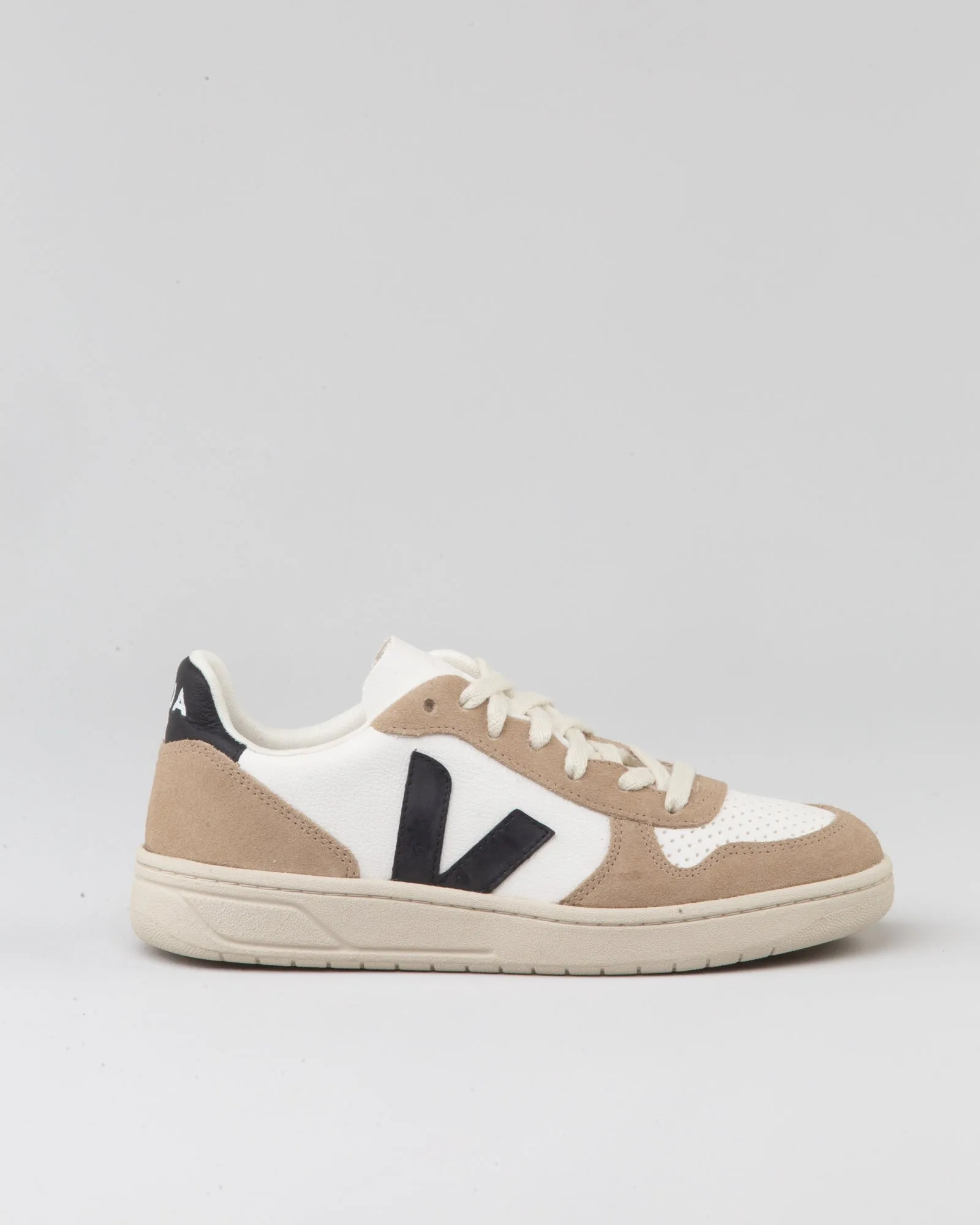 V-10 Suede